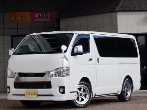 ハイエースバンディーゼル4WD　ローダウン仕様　ベッドキット