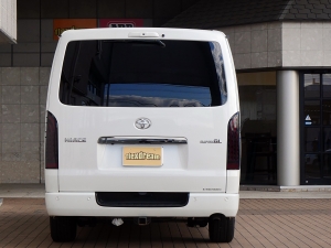 ハイエースバンディーゼル4WD　ローダウン仕様　ベッドキット