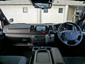 ハイエースバンディーゼル4WD　ローダウン仕様　ベッドキット