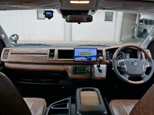ハイエースワゴン4WD　ワゴンGL　フルフラット