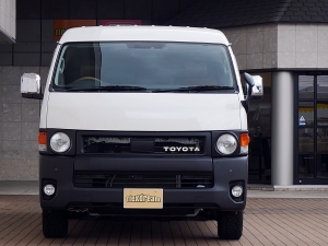ハイエースワゴンキャンピング　車中泊できる街乗り仕様車