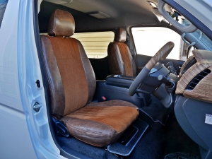 ハイエースワゴンキャンピング　車中泊できる街乗り仕様車