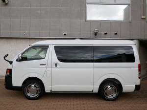 ハイエースワゴンキャンピング　車中泊できる街乗り仕様車