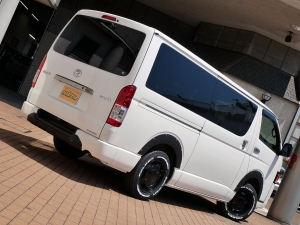 ハイエースバンディーゼル4WD　ベッド付き　車中泊