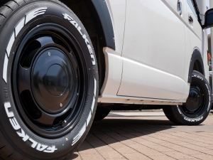 ハイエースバンディーゼル4WD　ベッド付き　車中泊