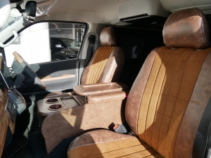 ハイエースバンディーゼル4WD　丸目換装FD-classicカスタム