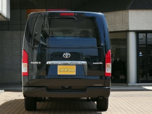 ハイエースバンディーゼル4WD　丸目FD-classic　ベッドキット