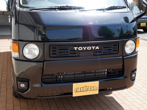 ハイエースバンディーゼル4WD　丸目FD-classic　ベッドキット