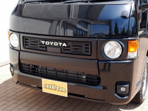 ハイエースバンディーゼル4WD　丸目FD-classic　ベッドキット