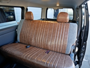 ハイエースＶディーゼル4WD　丸目FD-classic　ベッドキット