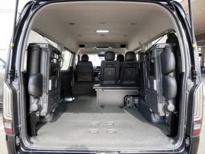 ハイエースワゴン4WD　ワゴンGL　ベッドキット