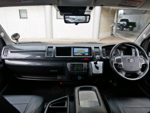 ハイエースワゴン4WD　ワゴンGL　ベッドキット