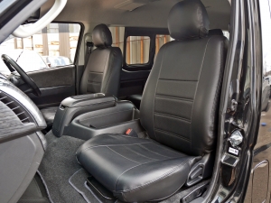 ハイエースワゴン4WD　ワゴンGL　ベッドキット