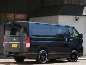 ハイエースバンディーゼル4WD　キャンピング登録　フルフラット