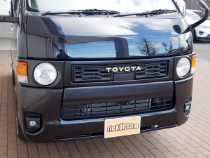 ハイエースバンディーゼル4WD　丸目FD-classic　ベッドキット