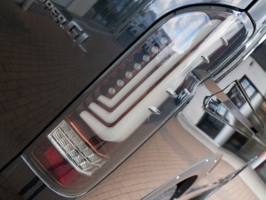 ハイエースバンディーゼル4WD　丸目FD-classic　ベッドキット