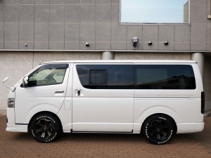 ハイエースバンディーゼル4WD　ベッドキット付き　車中泊
