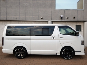 ハイエースバンディーゼル4WD　ベッドキット付き　車中泊