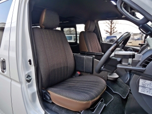 ハイエースバンディーゼル4WD　ベッドキット付き　車中泊
