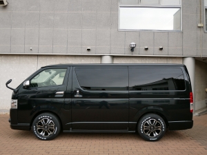 ハイエースバンディーゼル4WD　ベッドキット　車中泊