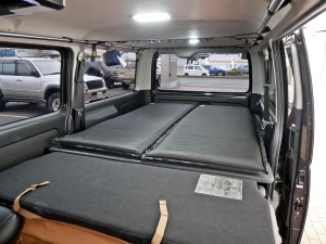 ハイエースＶディーゼル4WD　ベッドキット　車中泊