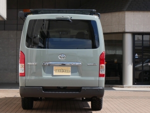 ハイエースバンディーゼル4WD　アースカラーパッケージ6X3アーバンカーキ