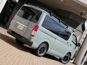 ハイエースバンディーゼル4WD　アースカラーパッケージ6X3アーバンカーキ
