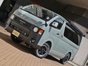 ハイエースバンディーゼル4WD　アースカラーパッケージ6X3アーバンカーキ