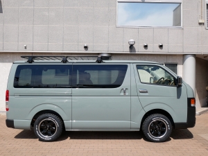 ハイエースバンディーゼル4WD　アースカラーパッケージ6X3アーバンカーキ