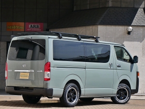 ハイエースバンディーゼル4WD　アースカラーパッケージ6X3アーバンカーキ