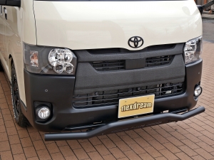 ハイエースバン特設カラー：ライトイエロー vanlife