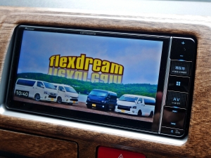 ハイエースバン特設カラー：ライトイエロー vanlife