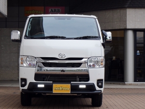 ハイエースバンディーゼル4WD　キャンピング登録　フルフラット