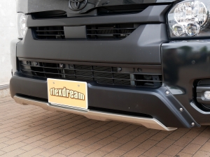 ハイエースバンワイドバン　ブラックフェイス　車中泊