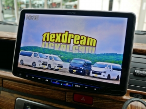 ハイエースバンワイドバン　ブラックフェイス　車中泊