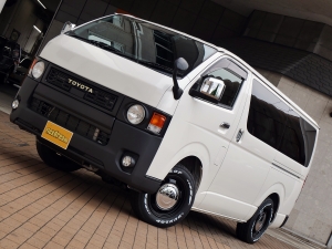 ハイエースバンディーゼル4WD　丸目換装FD-classic