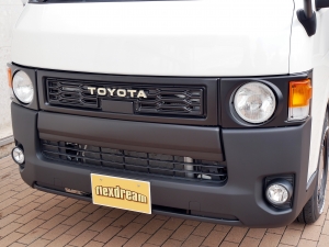 ハイエースバンディーゼル4WD　丸目換装FD-classic