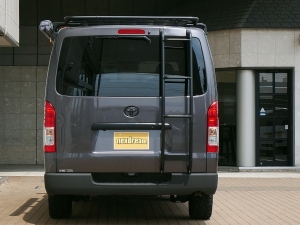 ハイエースバンディーゼル4WD　LINE-X　キャンプ