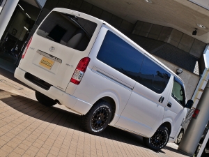 ハイエースバンディーゼル4WD　ベッド付き　車中泊