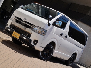 ハイエースバンディーゼル4WD　ベッド付き　車中泊