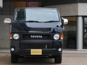 ハイエースバン4ナンバー8人乗り　フラット車中泊