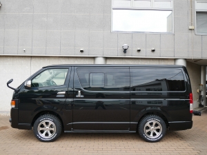 ハイエースバン4ナンバー8人乗り　フラット車中泊