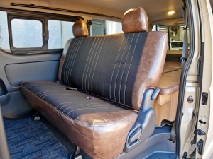 ハイエースバンディーゼル4WD　アースカラーパッケージ6X3アーバンカーキ