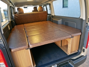ハイエースバンディーゼル4WD　アースカラーパッケージ6X3アーバンカーキ
