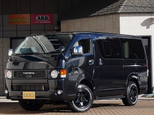 ハイエースバンディーゼル4WD　丸目換装FD-classic