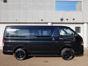 ハイエースバンディーゼル4WD　丸目換装FD-classic