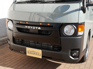 ハイエースバンディーゼル4WD　MONOBOX丸目　ベッドキット