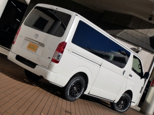 ハイエースバンディーゼル四駆　ベッドキット付き