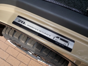 ハイエースバンディーゼル4WD　アースカラーパッケージ4V6ベージュ