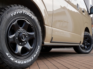 ハイエースバンディーゼル4WD　アースカラーパッケージ4V6ベージュ